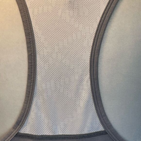 Lucy Activewear Tank Top Gray White Mesh Back Panel Sleeveless Pull-Over M - Picture 5 of 7